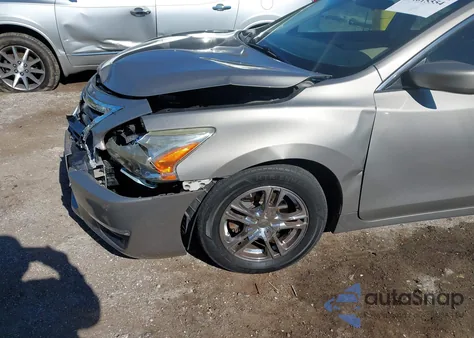 2015 Nissan Altima 2.5 S from USA, damaged, VIN 1N4AL3AP1FN341286